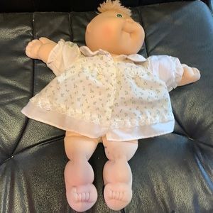 Cabbage patch doll by Xavier Roberts 1980 edition.
